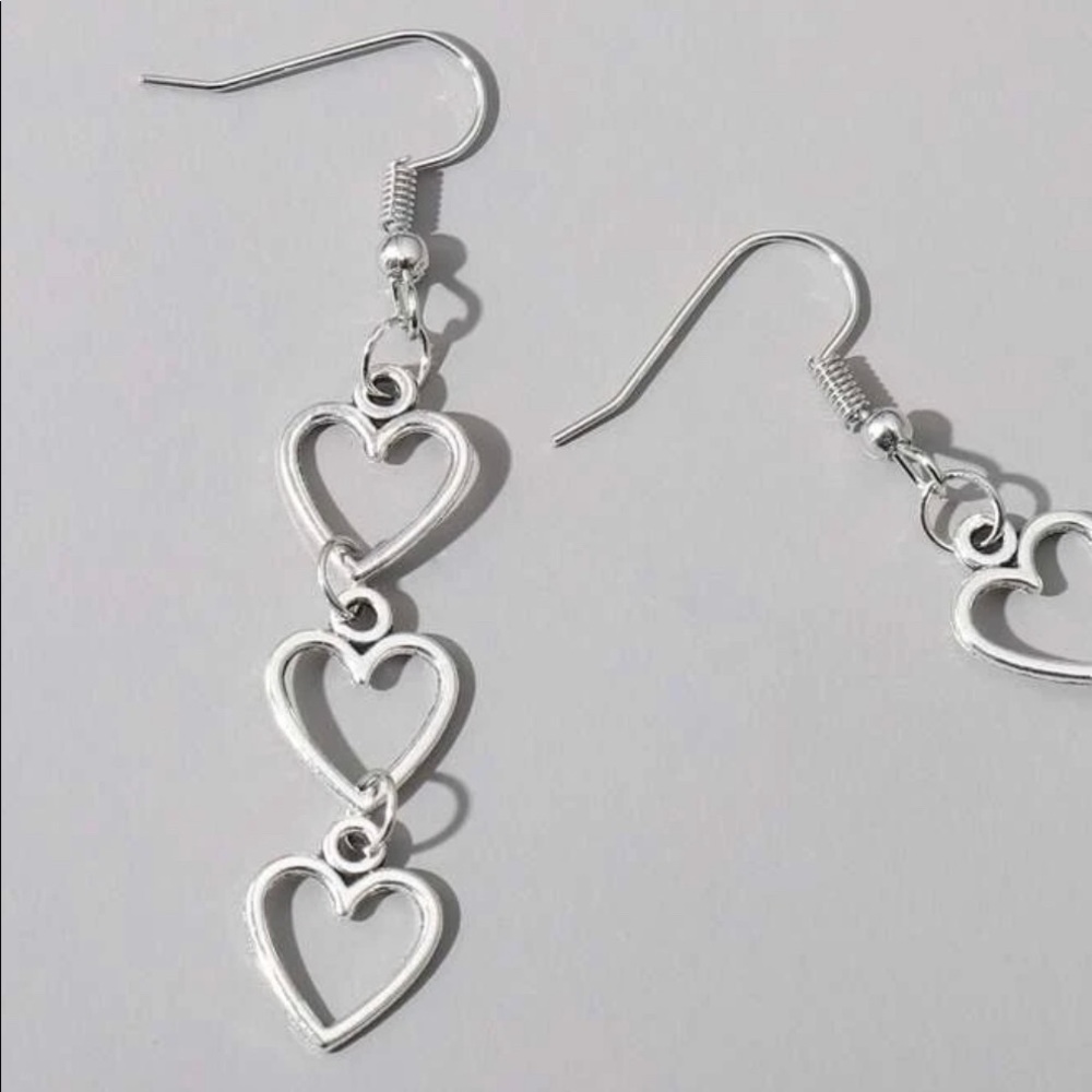 Earrings - Picture 4 of 5